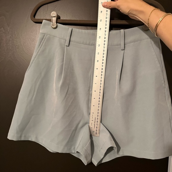 AVEC LES FILLES Pleated Trouser Short Sz.S - Picture 7 of 9